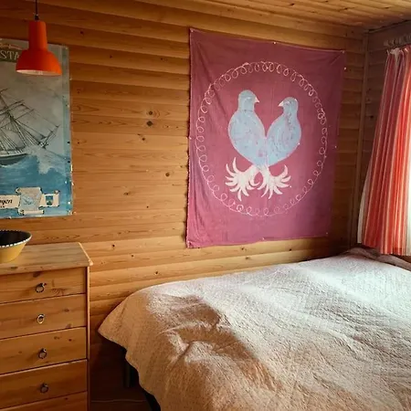 Bo I Vandkanten Pa Avernako Semesterbostad Fåborg